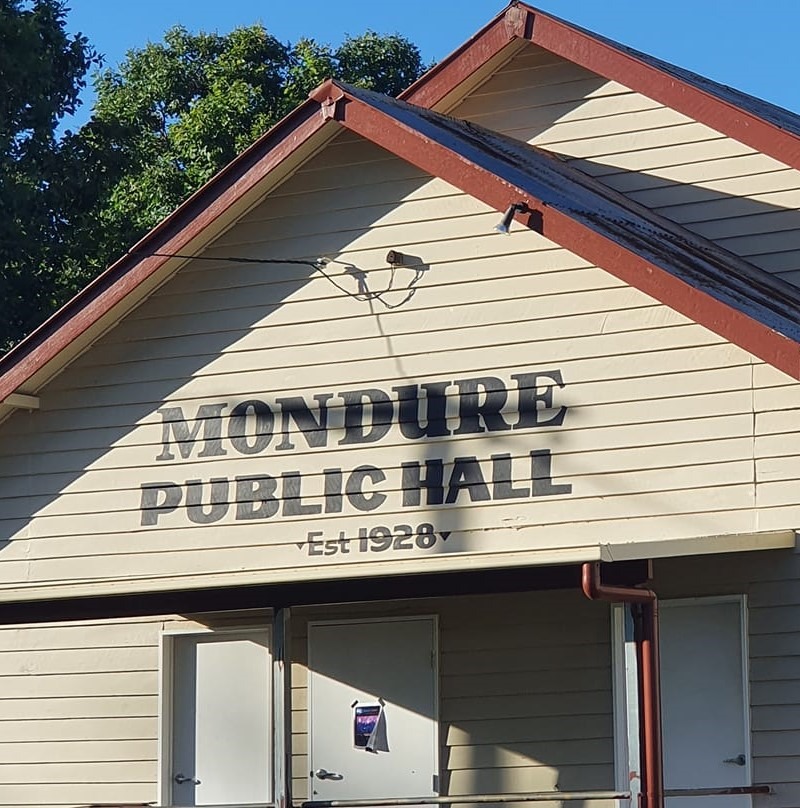 Mondure Hall Gardening Day